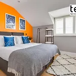 Central 1 Bedroom Apt , Pkg, Great For Long Term Guests