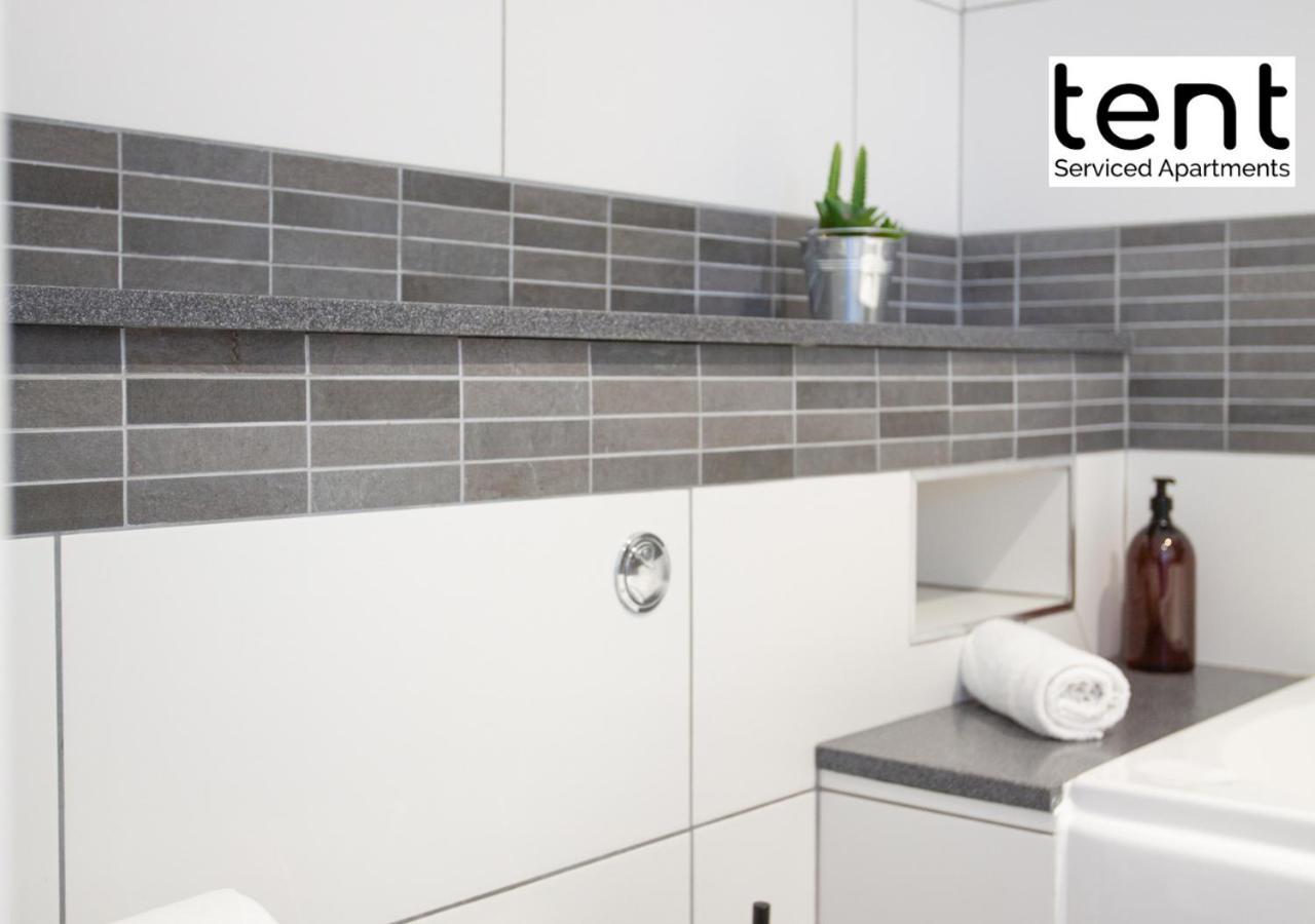 Apartment 1 Bedroom , Pkg, Great For Long Term Guests *